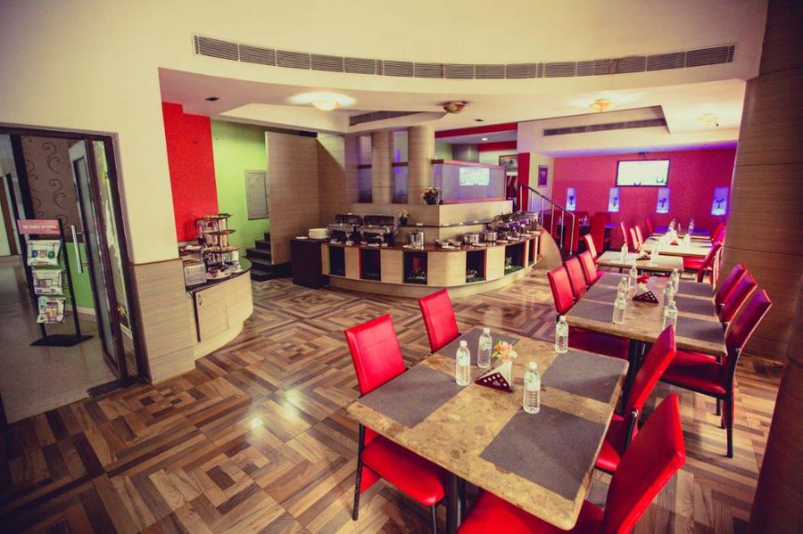 Hotel restaurant, Mylapore 3-star hotel