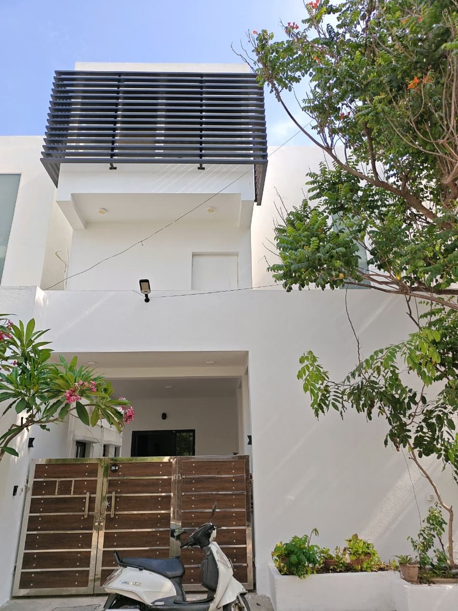 Contemporary sea-view villa, Thiruvanmiyur New Beach Road